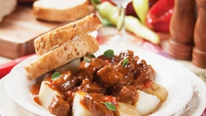 Kuchnia węgierska w twoim domu! Oto dania, które przeniosą cię nad Dunaj