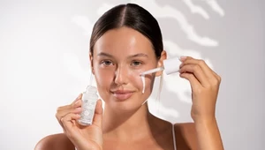 Serum nawilżające – must-have w pielęgnacji twarzy