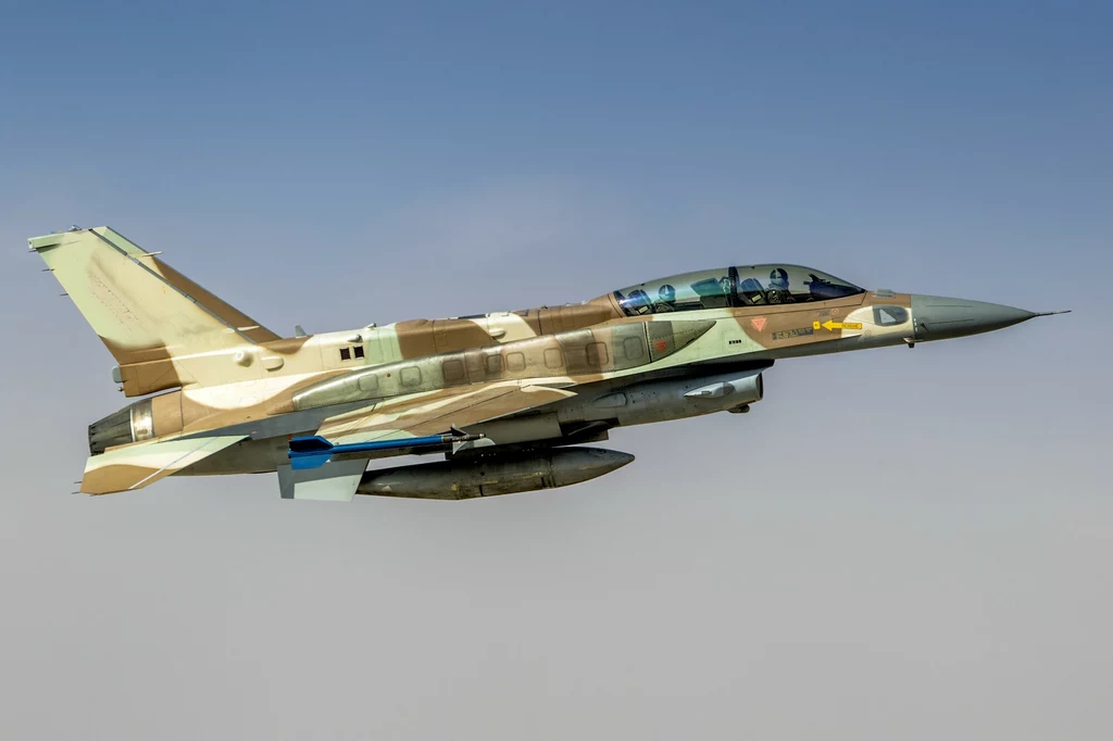 Izraelski Air Force (IAF) F-16 