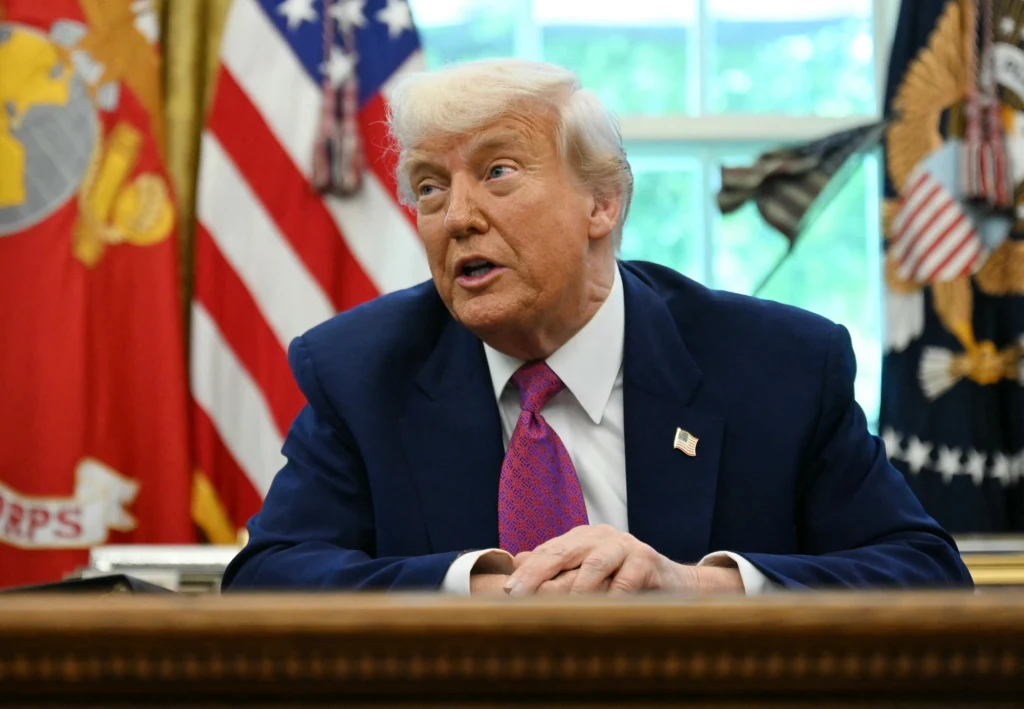 Donald Trump luzuje eksport chipów AI do Chin (zdj. ilustracyjne) Prezydent USA Donald Trump