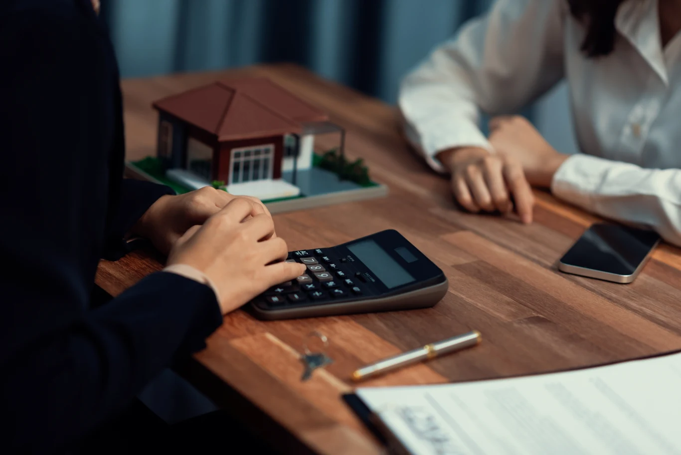 Opłata adiacencka jest pobierana w uzasadnionych przypadkach, bywa jednak, że można jej uniknąć Opłata adiacencka jest pobierana w uzasadnionych przypadkach, bywa jednak, że można jej uniknąć