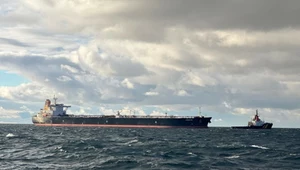 Statek floty cieni w pobliżu Polski. "Podejrzane manewry"