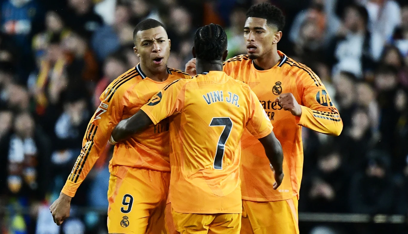 Do sezonu 2025/26 piłkarze Realu Madryt przystąpią pod wodzą nowego szkoleniowca