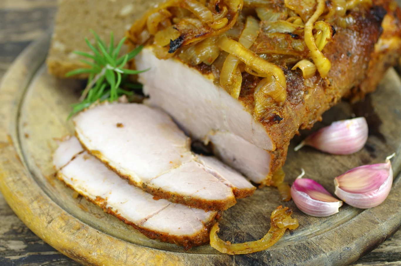 Schab pieczony w mleku to moje najnowsze odkrycie. Schab pieczony w mleku to moje najnowsze odkrycie.