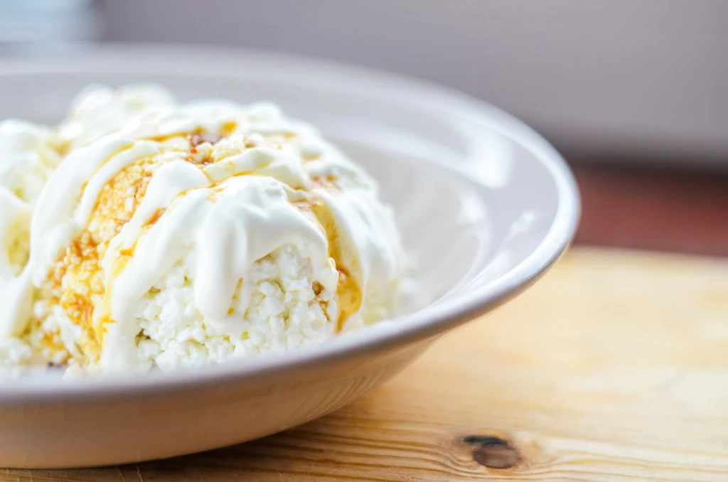 Lody z serka wiejskiego są pełne białka Lody z serka wiejskiego są pełne białka