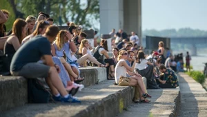 Katastrofa demograficzna po polsku. Psycholog mocno o wychowaniu młodzieży