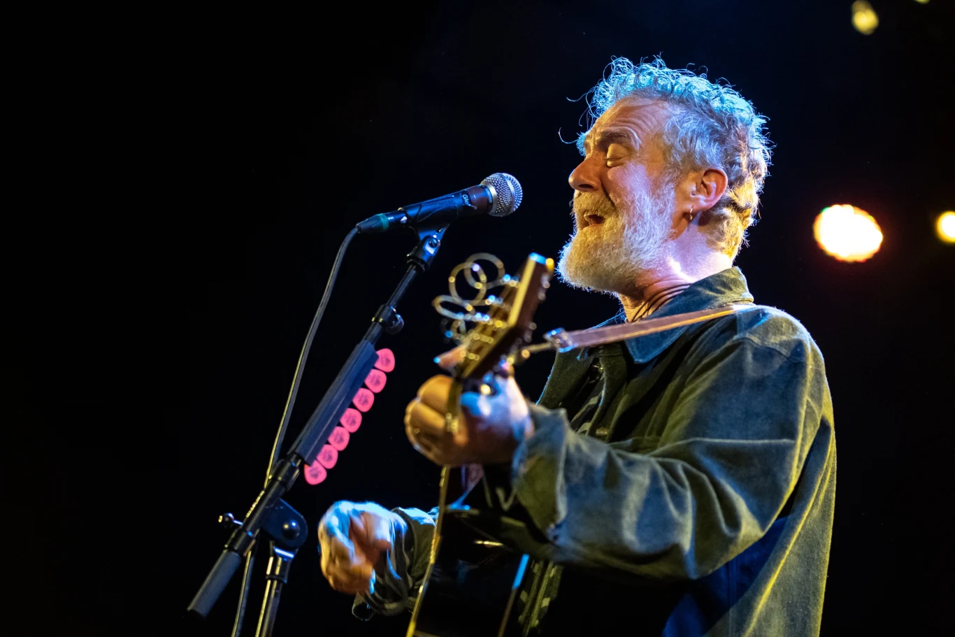 Glen Hansard (The Swell Season) w Krakowie Zobacz zdjęcia z koncertu The Swell Season w Klubie Studio w Krakowie (23 maja 2025 r.)