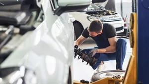 5 nawyków, które niszczą samochód. Mechanicy widzą to codziennie