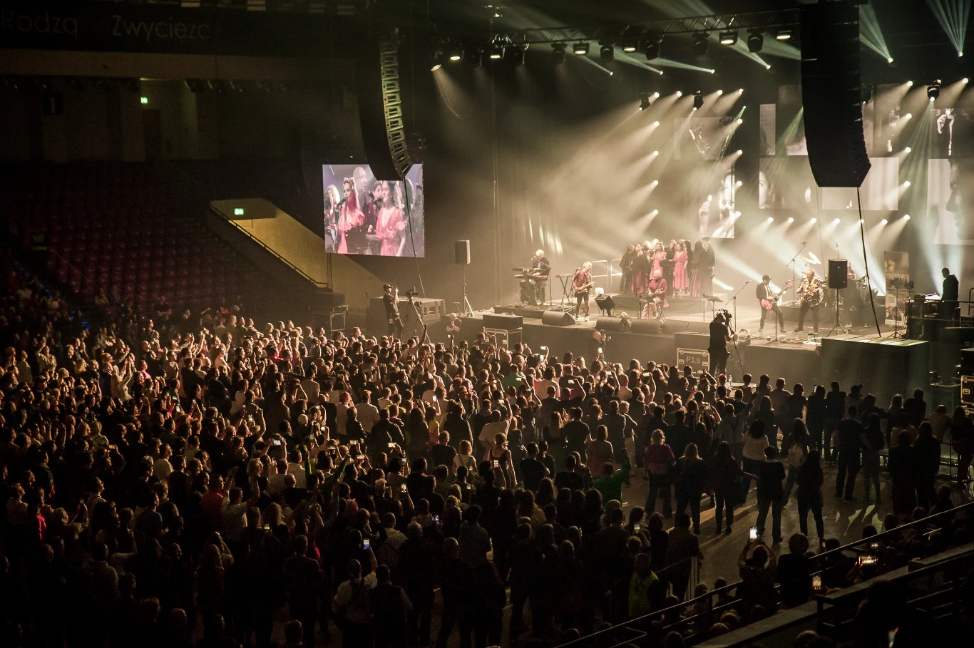 Zobacz zdjęcia z koncertu grupy Elektryczne Gitary w Warszawie! Zobacz zdjęcia z koncertu grupy Elektryczne Gitary w Warszawie!