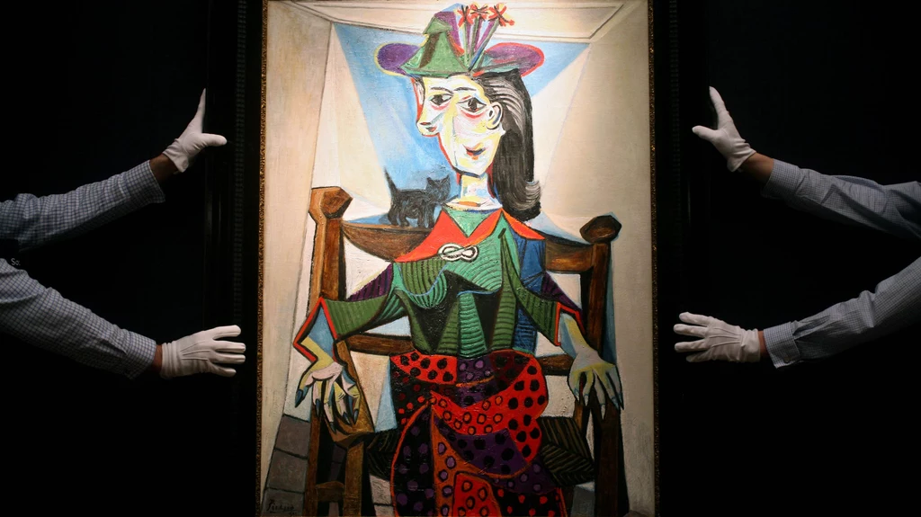 Pablo Picasso namalował dziesiątki portretów Dory Maar. Więcej o jej życiu dowiemy się z książki Brigitte Benkemoun, "Szukając Dory Maar"