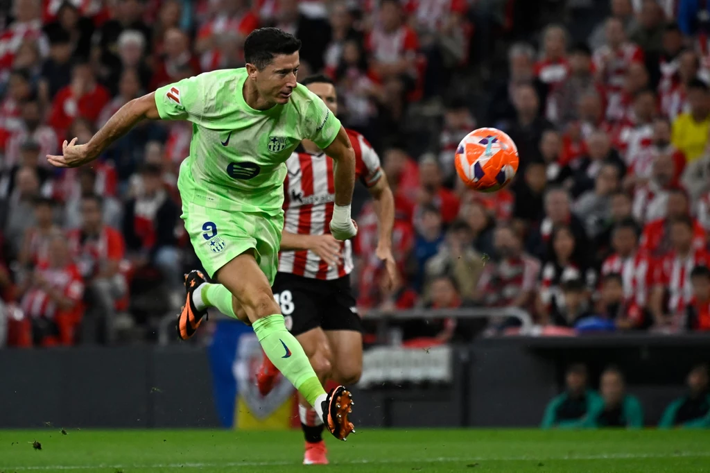 To jest ten moment. Robert Lewandowski zdobywa bramkę nr 100 w barwach Barcelony To jest ten moment. Robert Lewandowski zdobywa bramkę nr 100 w barwach Barcelony