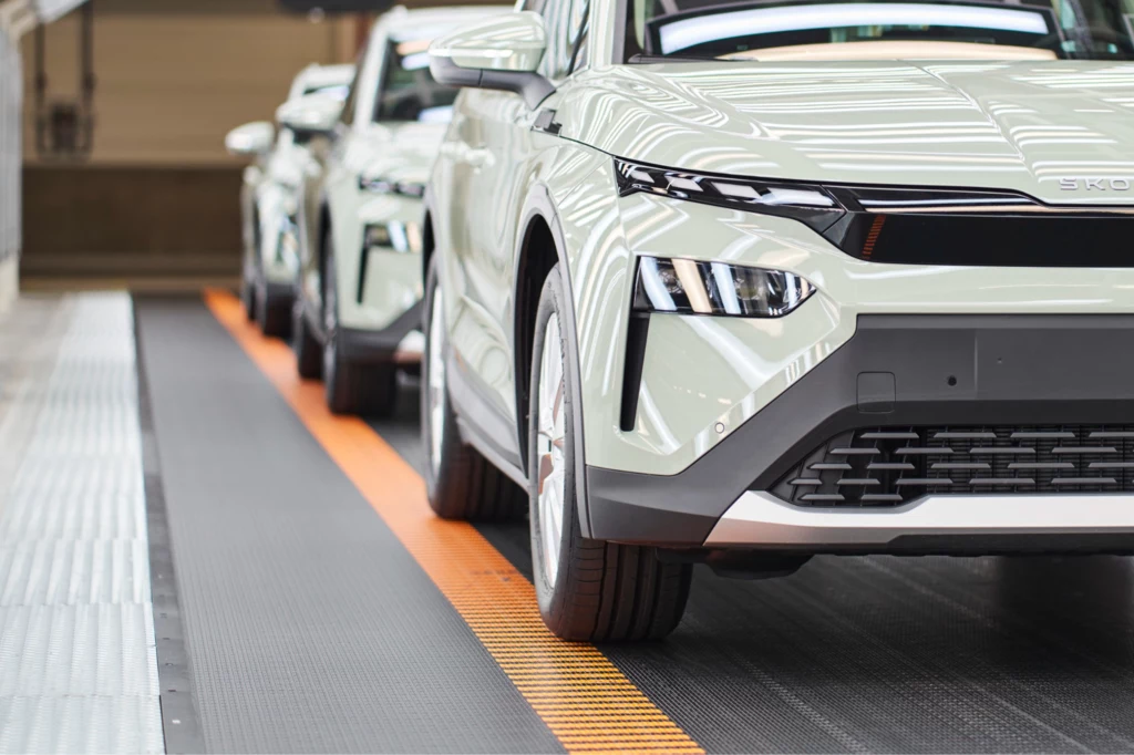 Oto niespodziewany zwycięzcą sprzedaży samochodów elektrycznych w Europie w kwietniu - Skoda Elroq. Oto niespodziewany zwycięzcą sprzedaży samochodów elektrycznych w Europie w kwietniu - Skoda Elroq.