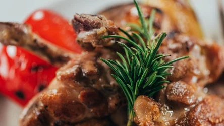 Pieczona gęś to smaczna i zdrowa propozycja na obiad