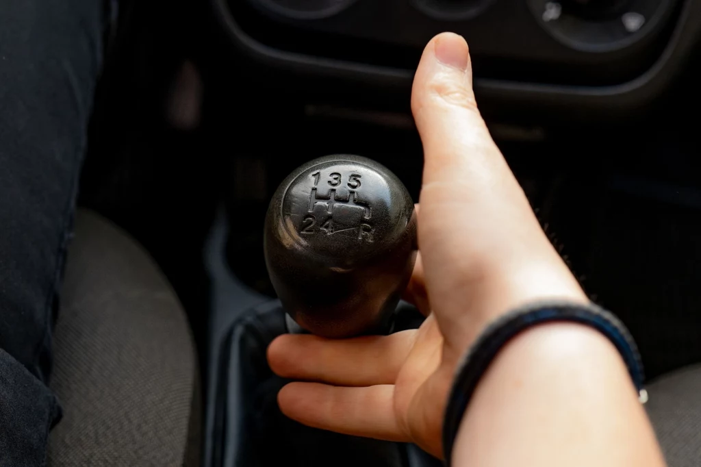 Eko-driving, czyli jak zmieniać biegi w sposób bardziej przystępny środowisku? Eko-driving, czyli jak zmieniać biegi w sposób bardziej przystępny środowisku?