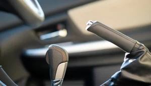 Dlaczego warto rozważyć samochód poleasingowy?