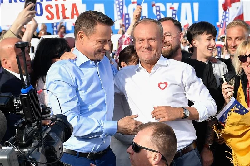 Dlaczego wszedł do gry w kampanii prezydenckiej? Premier odpowiada Dlaczego wszedł do gry w kampanii prezydenckiej? Premier odpowiada