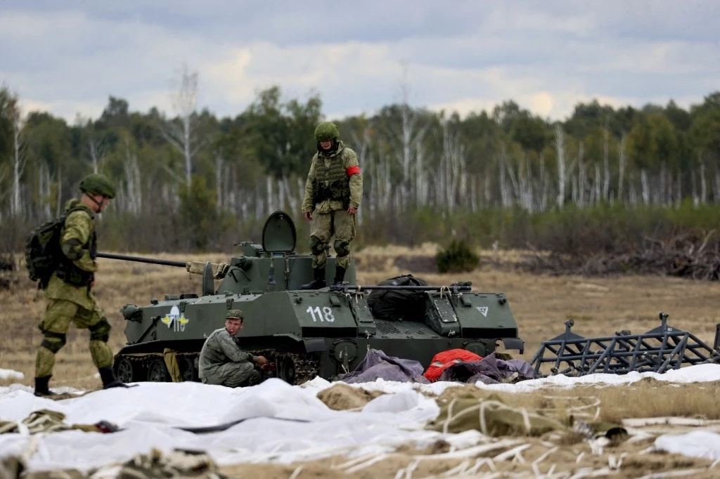 Rosja przygotowuje się do potencjalnego konfliktu z Europą. Może wykorzystać ćwiczenia Zapad na Białorusi Rosja przygotowuje się do potencjalnego konfliktu z Europą. Może wykorzystać ćwiczenia Zapad na Białorusi