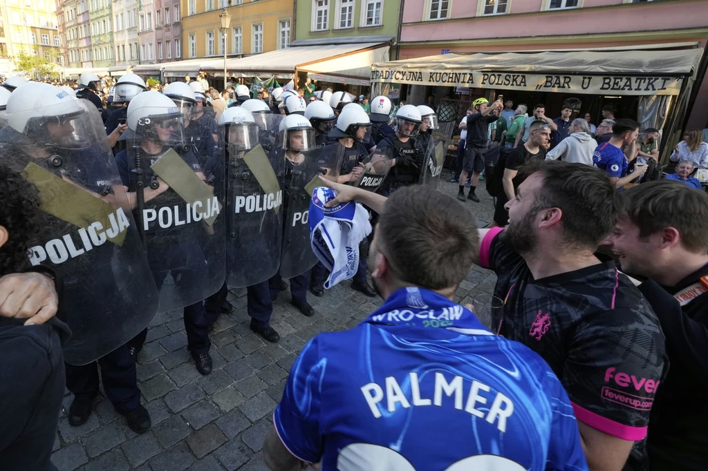 Sceny na ulicach Wrocławia przed finałem LKE Sceny na ulicach Wrocławia przed finałem LKE