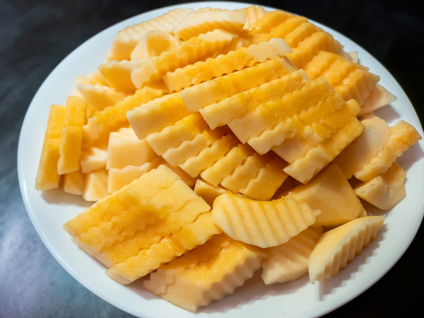 Ten mało znany owoc to źródło dużej dawki beta-karotenu, który chroni przed wieloma chorobami cywilizacyjnymi. Ten mało znany owoc to źródło dużej dawki beta-karotenu, który chroni przed wieloma chorobami cywilizacyjnymi.