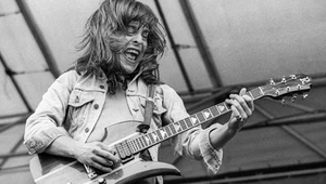 Nie żyje legenda gitary rockowej. Zmarł spokojnie, po odłączeniu aparatury