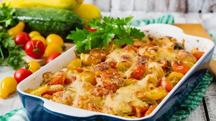 Zapiekanka z cukinią to pyszny, wiosenny obiad