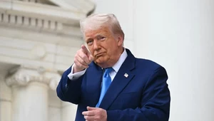 Donald Trump kontra uniwersytety. Departament Stanu USA nakazał zawieszenie przetwarzania wiz studenckich