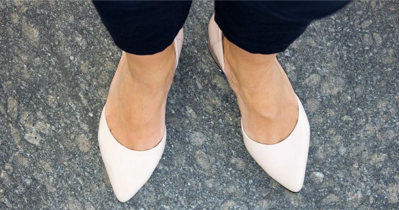 Baleriny z wydłużonym noskiem mogą zastąpić szpilki Baleriny