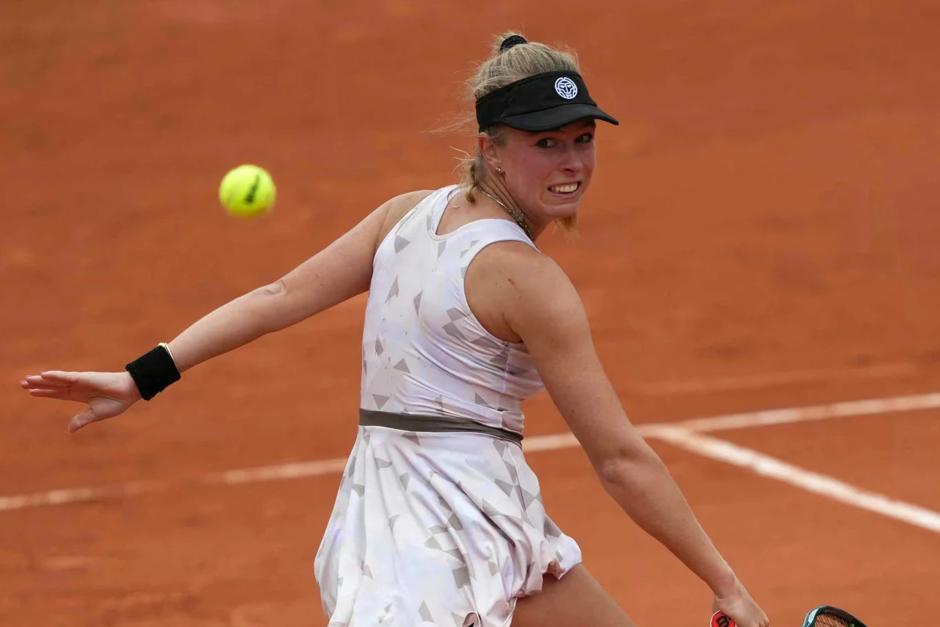 Magdalena Fręch rywalizowała z Marketą Vondrousovą o awans do trzeciej rundy Roland Garros Magdalena Fręch rywalizowała z Marketą Vondrousovą o awans do trzeciej rundy Roland Garros
