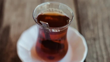 Herbata z tym składnikiem świetnie podkręca metabolizm