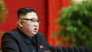 Gigantyczny wkład Kima w ataki na Ukrainę. Miliony sztuk amunicji