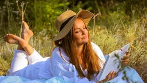 Człowiek-bluszcz. Uważaj na tę astrologiczną cyfrę, bo uzależni cię od siebie a potem porzuci
