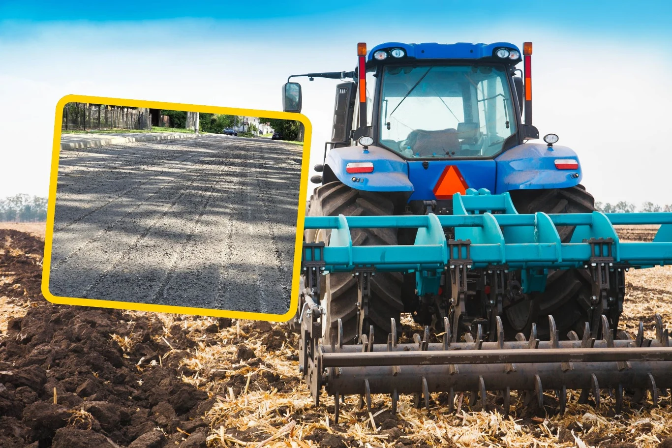 Rolnik przejechał ciężkim sprzętem i zniszczył drogę. Niebieski ciągnik rolniczy pracujący na polu z zamontowanym narzędziem do uprawy ziemi, w lewym górnym rogu ramka z obrazem utwardzonej drogi, kontrastująca z uprawianą glebą.