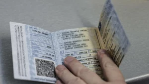 Jedziesz autem za granicę? Te dokumenty trzeba wziąć