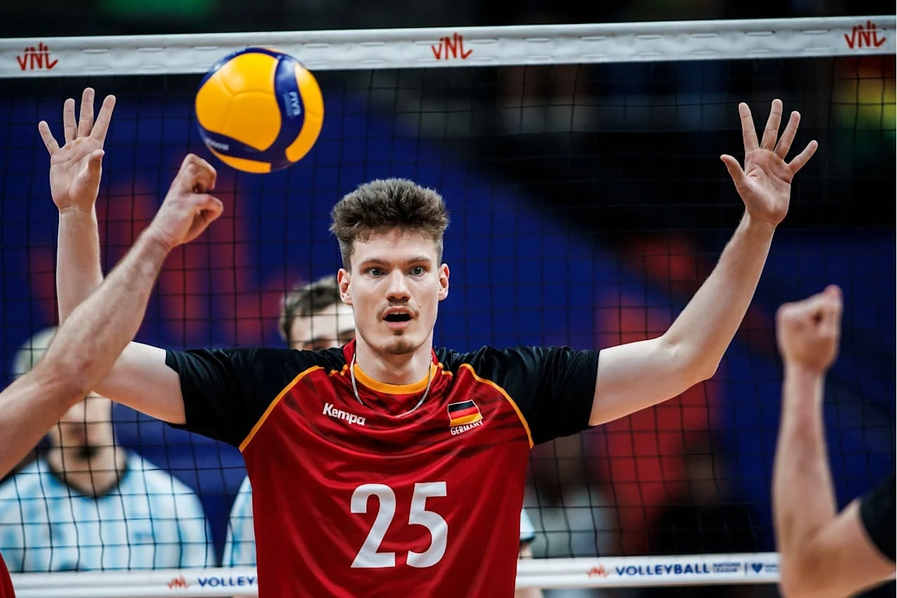 Lukas Maase, środkowy reprezentacji Niemiec Lukas Maase, środkowy reprezentacji Niemiec