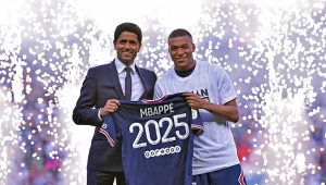 Góry złota w Paryżu, tak obudzono giganta. 70 mln euro to jedynie początek