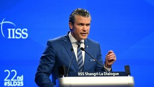 Szef Pentagonu ostrzega. "Przygotowują się do użycia siły"