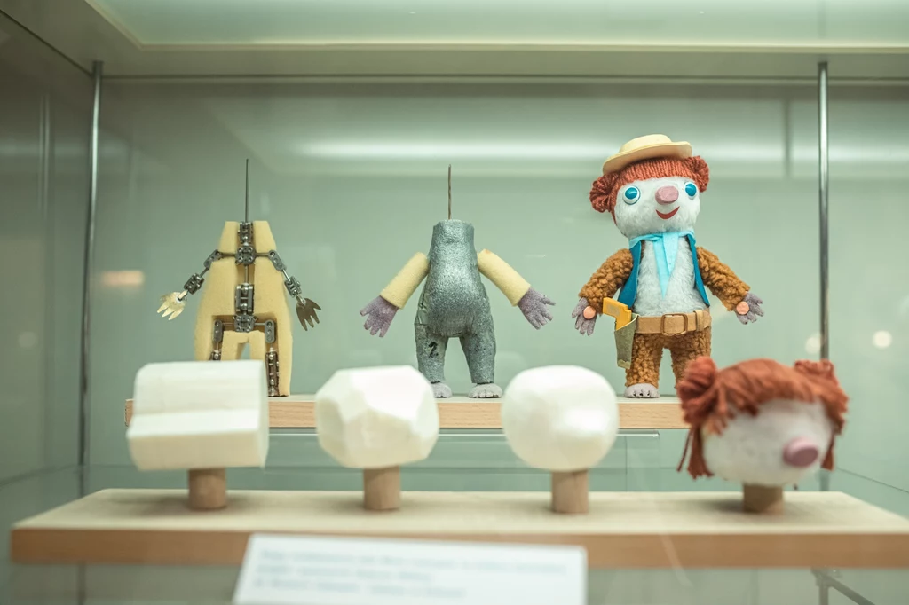 Zabawki ze zbiorów Muzeum Zabawek i Zabawy w Kielcach Zabawki ze zbiorów Muzeum Zabawek i Zabawy w Kielcach