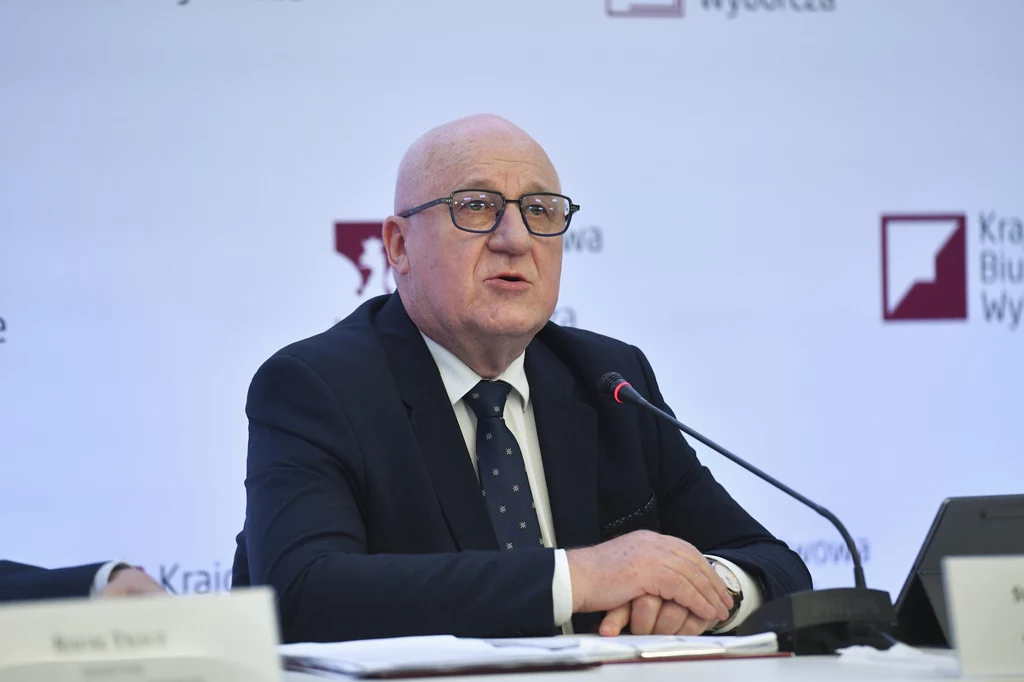 PKW wyjaśniła kontrowersje związane z weryfikacją zaświadczeń o prawie do głosowania PKW wyjaśniła kontrowersje związane z weryfikacją zaświadczeń o prawie do głosowania