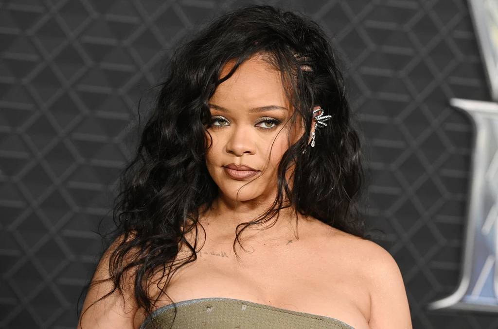 Rihanna straciła ojca. Ronald Fenty miał 71 lat Rihanna straciła ojca. Ronald Fenty miał 71 lat