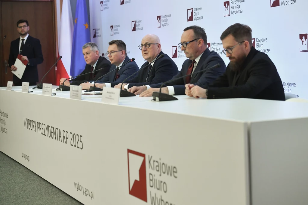 PKW poda dane o frekwencji w wyborach prezydenckich PKW poda dane o frekwencji w wyborach prezydenckich