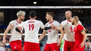 Siatkarze reprezentacji Polski, w tym Tomasz Fornal (pierwszy z lewej) i Jakub Kochanowski (w środku)
