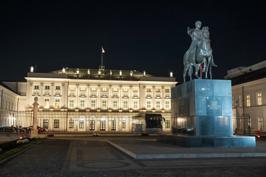 Kto wprowadzi się do Pałacu Prezydenckiego? Czeka nas długa noc... Kto wprowadzi się do Pałacu Prezydenckiego? Czeka nas długa noc...