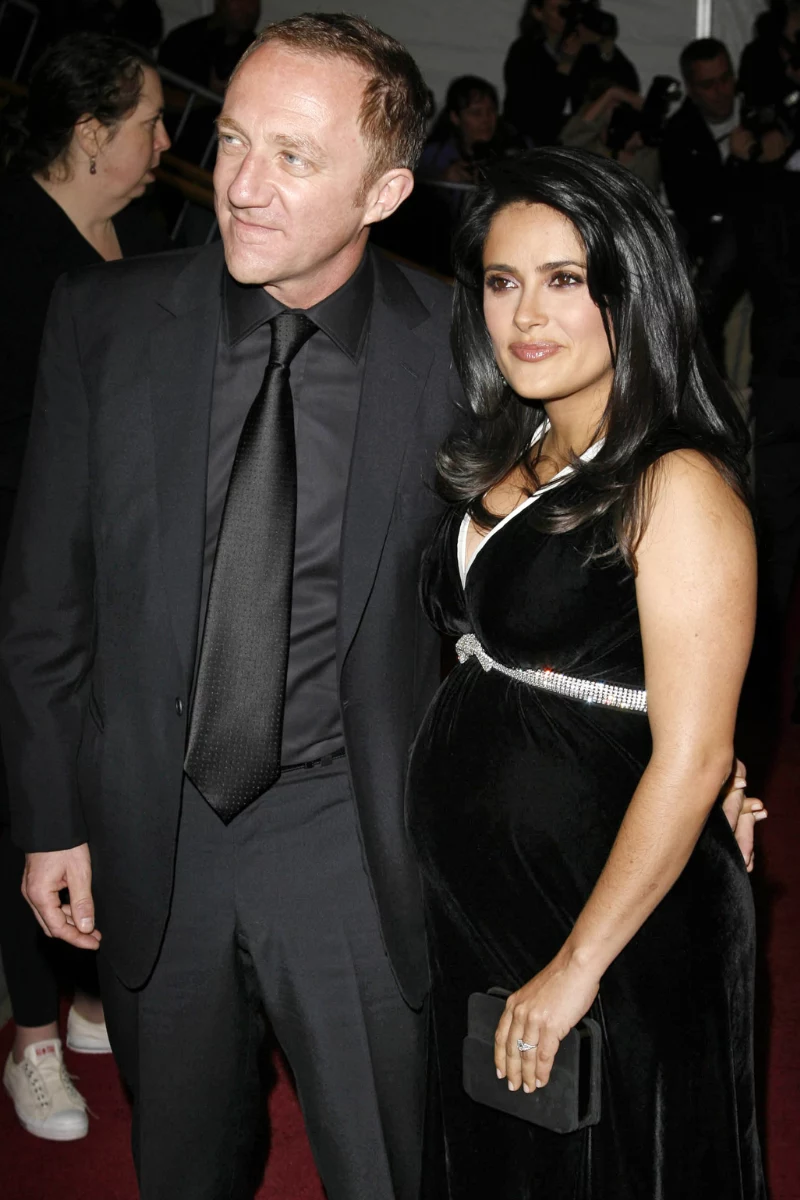 Salma Hayek w ciąży u boku ukochanego w 2007 roku