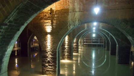 Zbiornik Wody Stara Orunia wykorzystywany od 1869 do 1970 roku do gromadzenia wody pitnej dla Gdańska