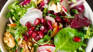 Ta sałatka jest bardzo zdrowa i nasyci. Moja ulubiona