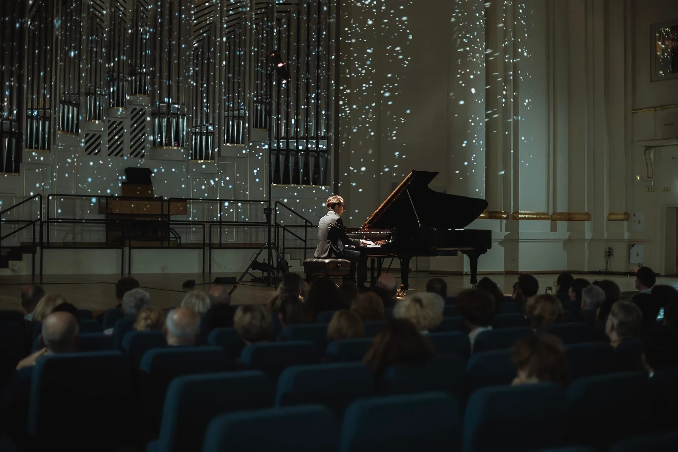 FMF 2025: koncert Cinematic Piano: Aleksander Dębicz, fot. Robert i Borys Słuszniak