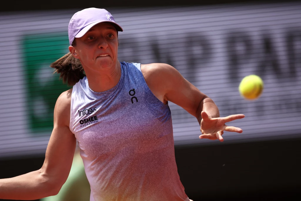 Iga Świątek rywalizowała z Eliną Switoliną o awans do półfinału Roland Garros 2025 Iga Świątek rywalizowała z Eliną Switoliną o awans do półfinału Roland Garros 2025
