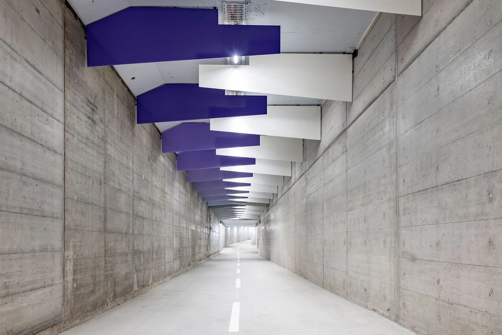 Rowerowy tunel w Zurychu prowadzi pod głównym dworcem kolejowym Rowerowy tunel w Zurychu prowadzi pod głównym dworcem kolejowym