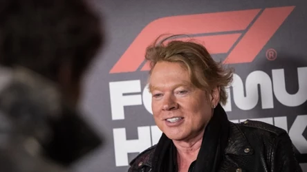 Axl Rose stoi na czele Guns N' Roses