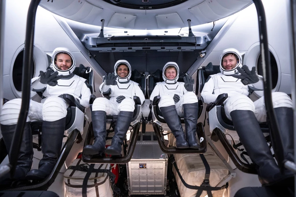 Załoga misji Ax-4 pomyślnie przeszła tzw. "dry test". Wszyscy są już gotowi do startu. Kiedy polecą na ISS? Załoga misji Ax-4 pomyślnie przeszła tzw. "dry test". Wszyscy są już gotowi do startu. Kiedy polecą na ISS?